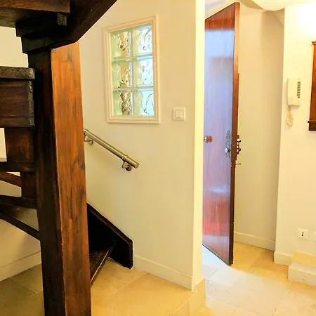 Citilet 4 Duplex, Funky With Large Terrace דירה קאן