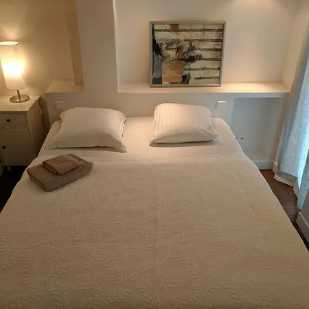 דירה Citilet 4 Duplex, Funky With Large Terrace *